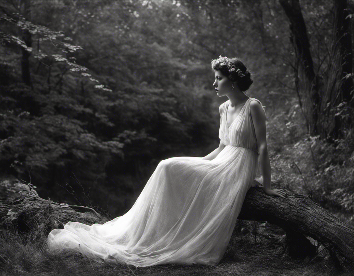 XXth century pictorialist and romantic photography of the 20th century, black and white, Ghost - Poster