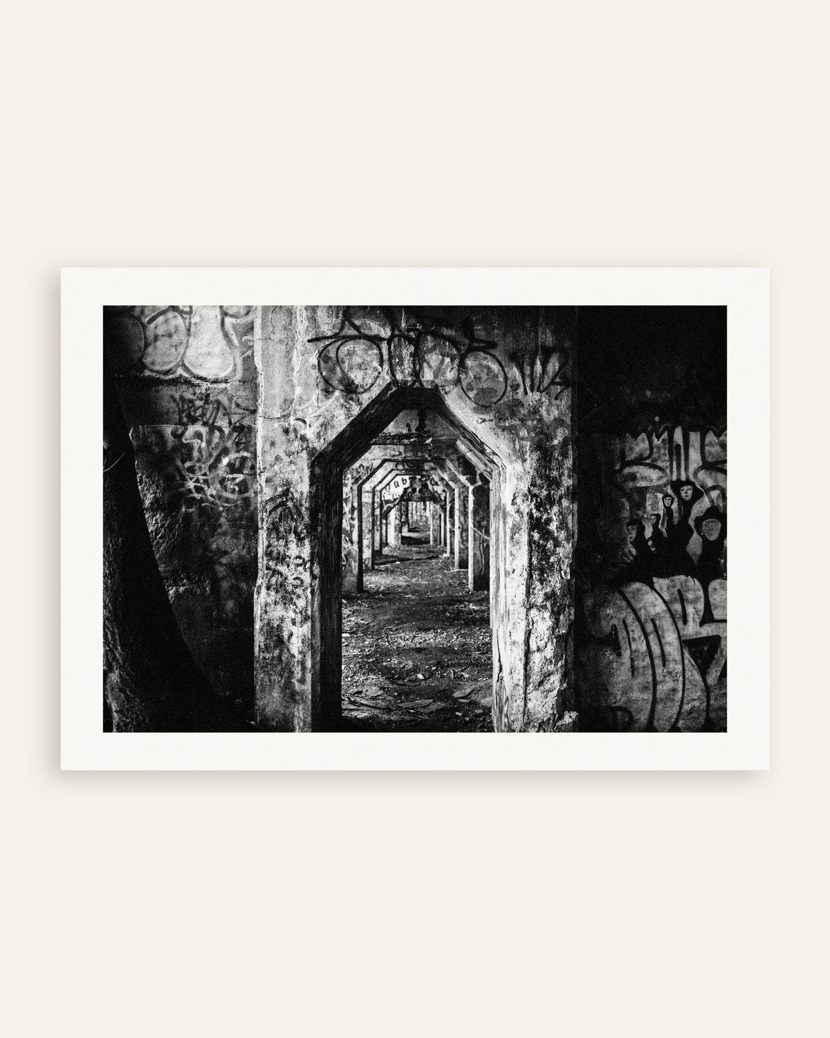 Poster of Graffiti Arcade in Ruins, thumbnail